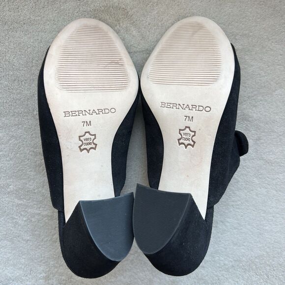 Bernardo Vamp Black Suede Block Heel Sandal Women 7 Open Toe Bow Minimalist - Picture 13 of 15